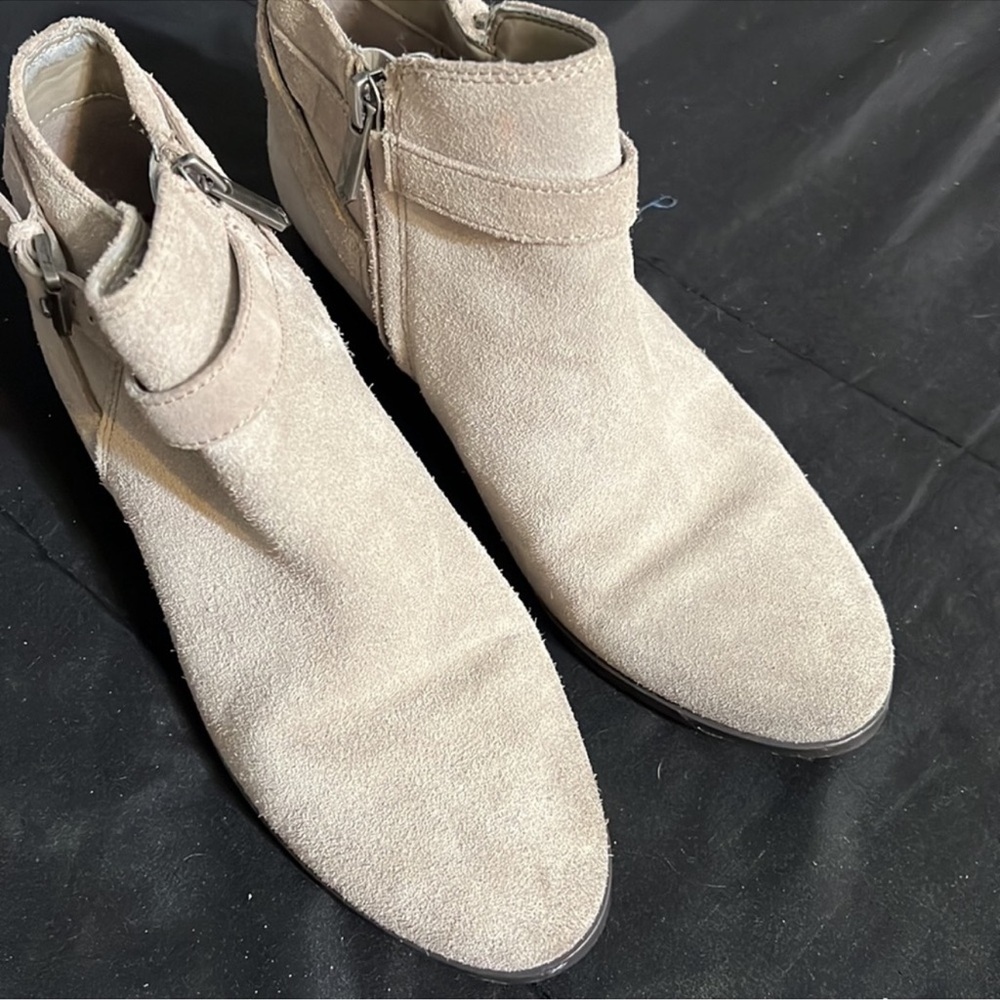 Sam Edelman booties - Picture 5 of 6
